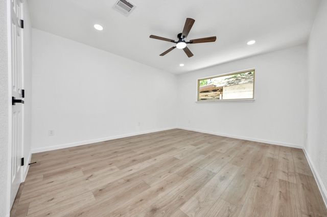 10418 Burman Street, Houston, TX 77029