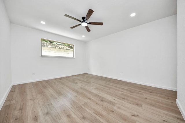 10418 Burman Street, Houston, TX 77029