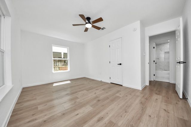 10418 Burman Street, Houston, TX 77029