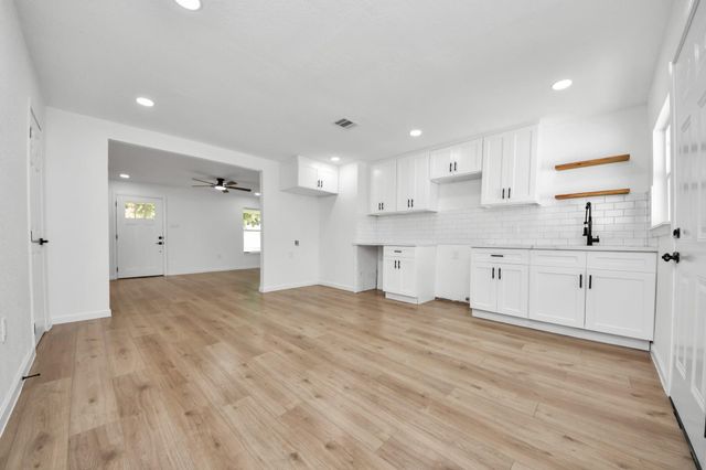 10418 Burman Street, Houston, TX 77029