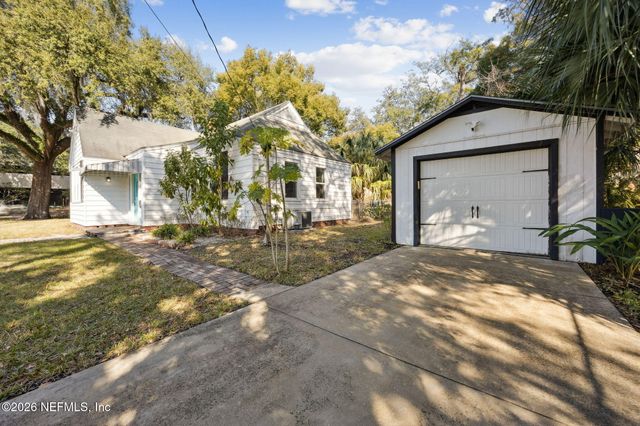 1407 BELMONTE Avenue, Jacksonville, FL 32207