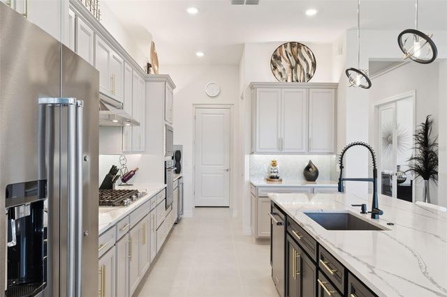 1596 EVENING SUMMIT CIRCLE, Minneola, FL 34715