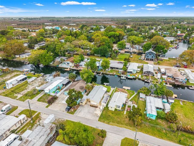 5430 CIRCLE DRIVE, Weeki Wachee, FL 34607