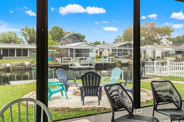 5430 CIRCLE DRIVE, Weeki Wachee, FL 34607