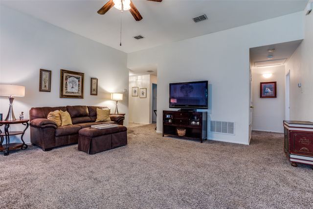 706 Chelsea Drive, Wylie, TX 75098