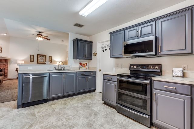 706 Chelsea Drive, Wylie, TX 75098