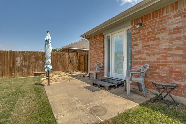 706 Chelsea Drive, Wylie, TX 75098