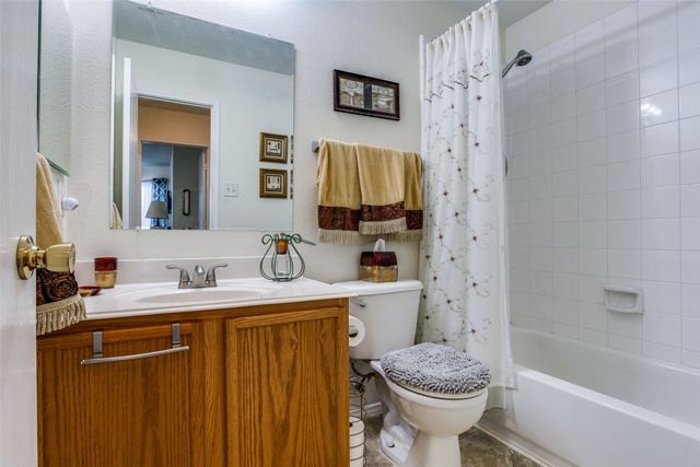 706 Chelsea Drive, Wylie, TX 75098
