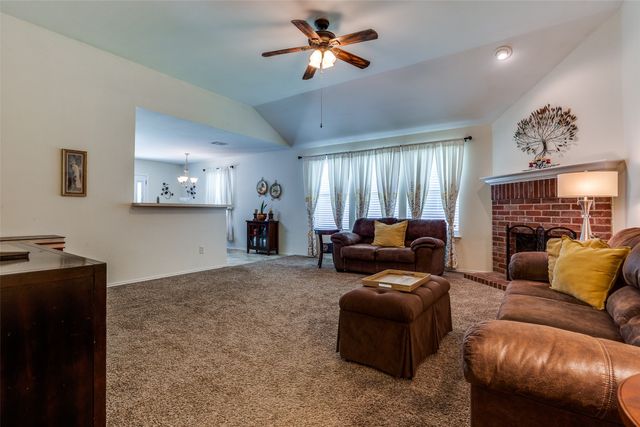 706 Chelsea Drive, Wylie, TX 75098