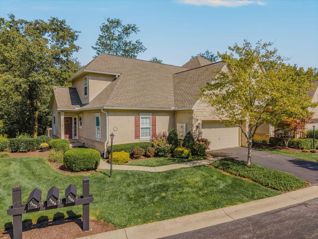 7392 Deer Valley Crossing, Powell, OH 43065