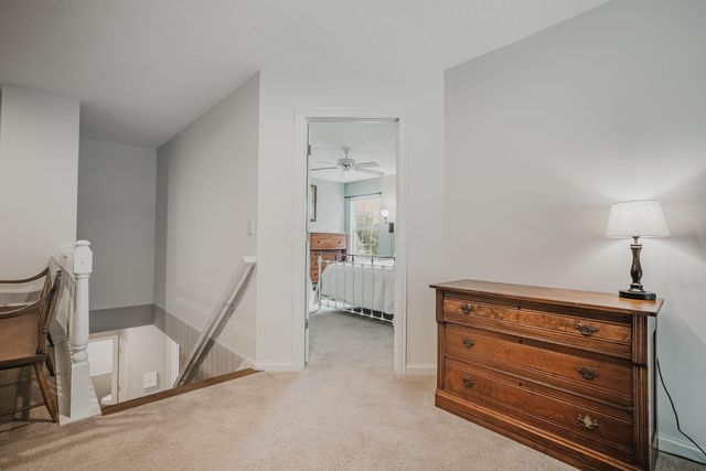 7392 Deer Valley Crossing, Powell, OH 43065