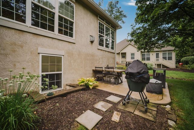 7392 Deer Valley Crossing, Powell, OH 43065