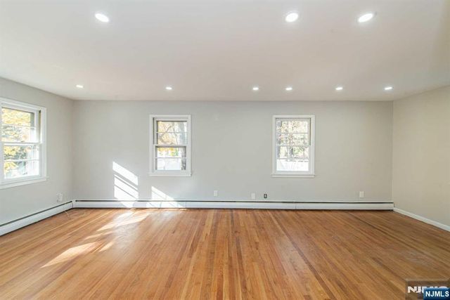 200 Conklintown Road, Ringwood, NJ 07456