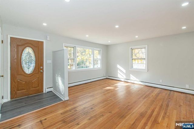 200 Conklintown Road, Ringwood, NJ 07456