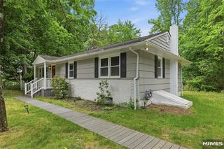 200 Conklintown Road, Ringwood, NJ 07456
