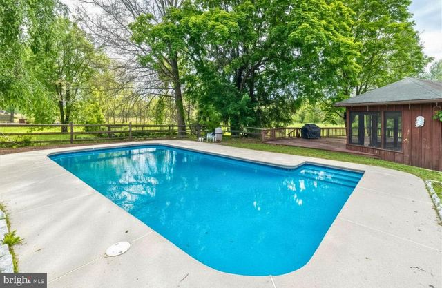 1320 BRANCH RD, Perkasie, PA 18944