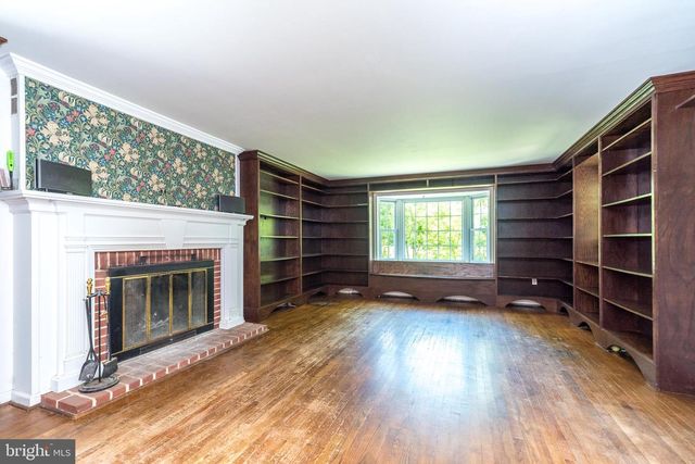 1320 BRANCH RD, Perkasie, PA 18944