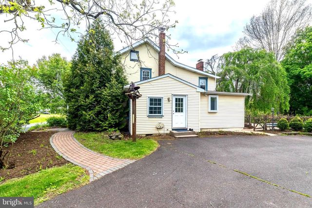 1320 BRANCH RD, Perkasie, PA 18944