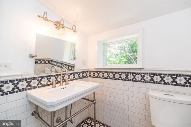 1320 BRANCH RD, Perkasie, PA 18944