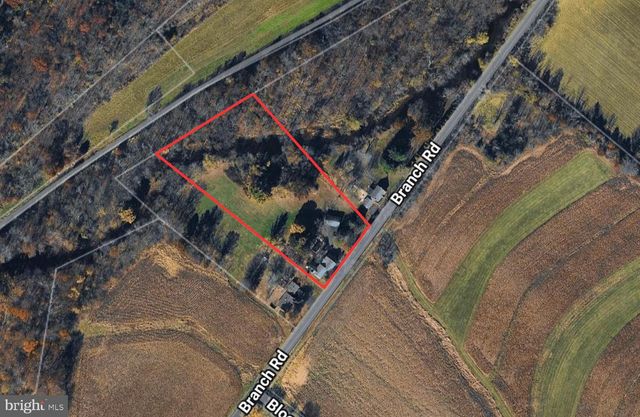 1320 BRANCH RD, Perkasie, PA 18944