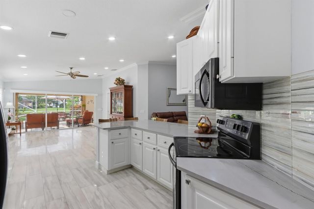 8450 SAINT JOHNS Court, Wellington, FL 33414