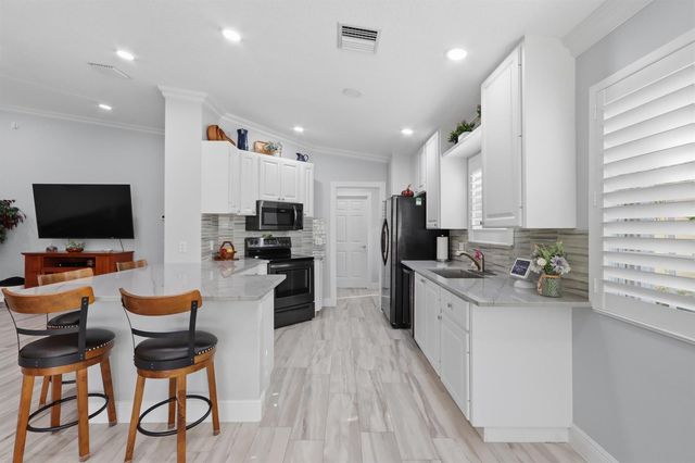 8450 SAINT JOHNS Court, Wellington, FL 33414