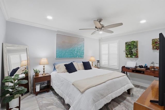 8450 SAINT JOHNS Court, Wellington, FL 33414
