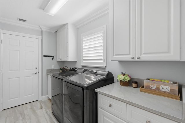 8450 SAINT JOHNS Court, Wellington, FL 33414