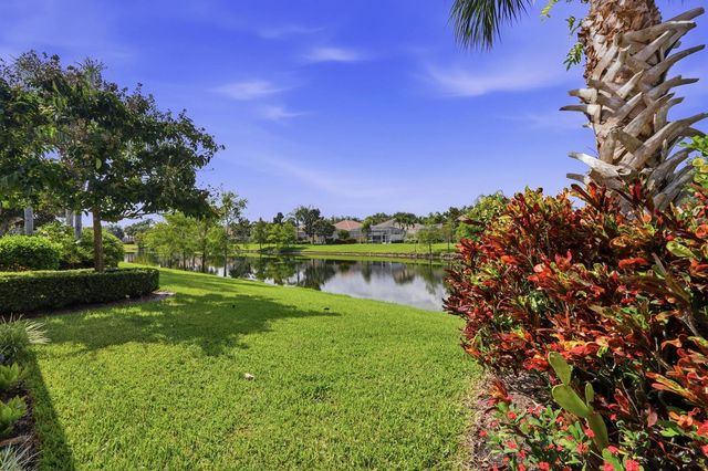 8450 SAINT JOHNS Court, Wellington, FL 33414