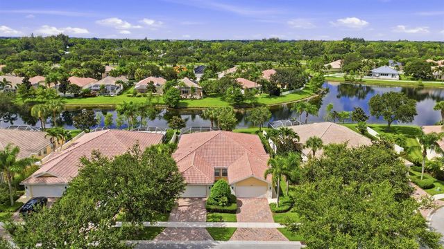 8450 SAINT JOHNS Court, Wellington, FL 33414