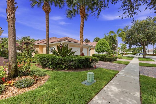 8450 SAINT JOHNS Court, Wellington, FL 33414