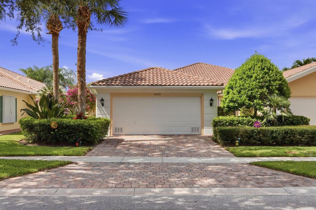 8450 SAINT JOHNS Court, Wellington, FL 33414
