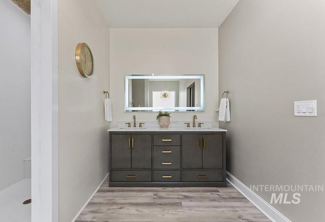 151 N Lost Canyon, Eagle, ID 83616