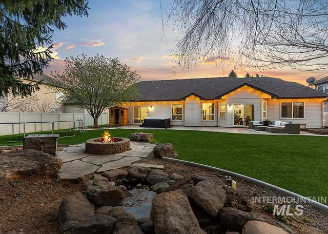 151 N Lost Canyon, Eagle, ID 83616