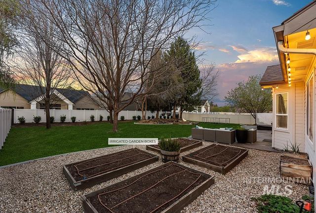 151 N Lost Canyon, Eagle, ID 83616