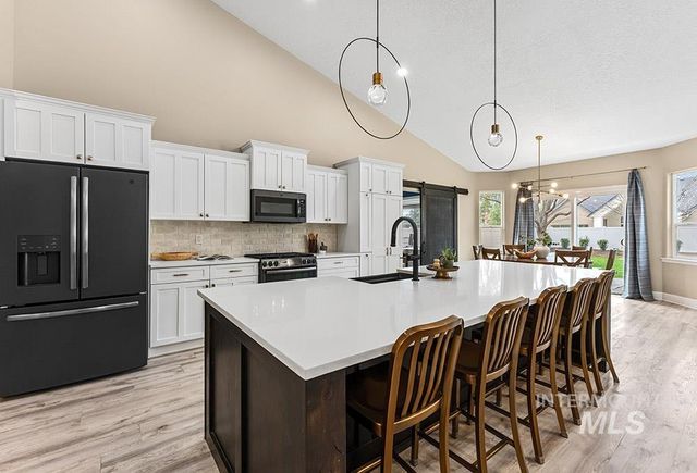 151 N Lost Canyon, Eagle, ID 83616