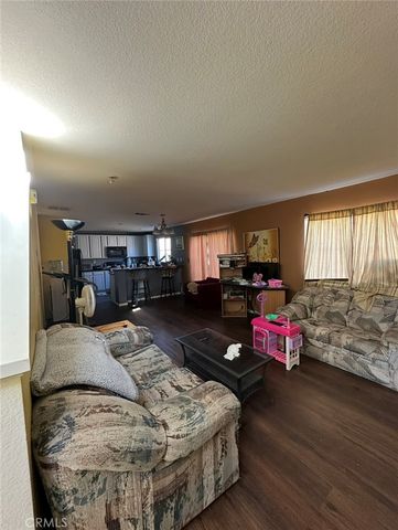 16937 Jurassic Place, Victorville, CA 92394