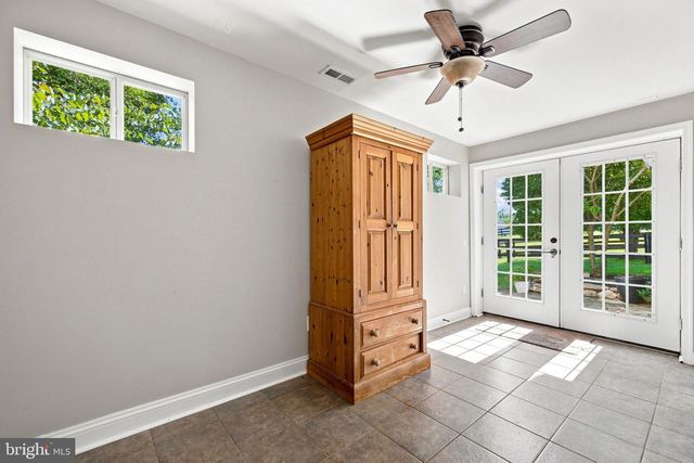 36951 WELLINGTON DR, Purcellville, VA 20132