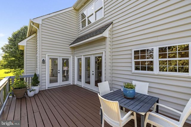 36951 WELLINGTON DR, Purcellville, VA 20132