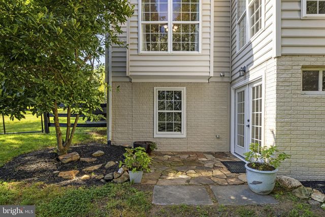 36951 WELLINGTON DR, Purcellville, VA 20132