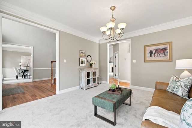 36951 WELLINGTON DR, Purcellville, VA 20132