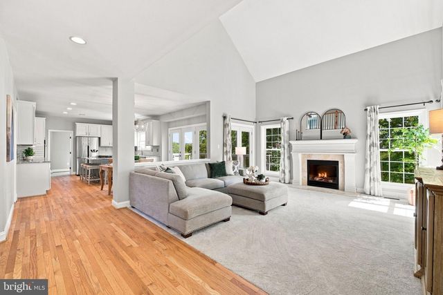 36951 WELLINGTON DR, Purcellville, VA 20132