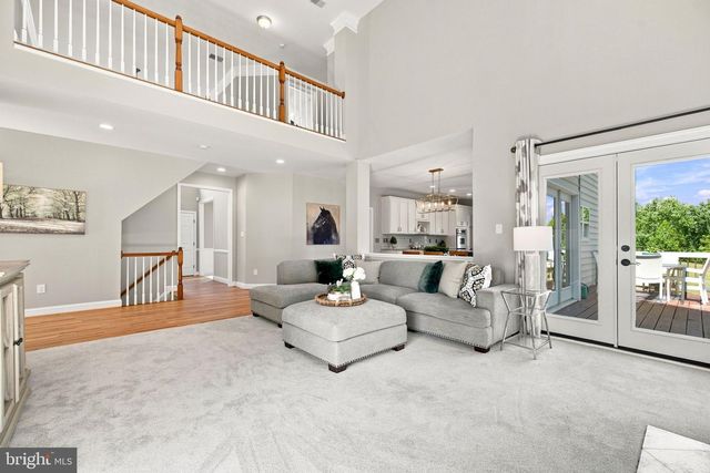 36951 WELLINGTON DR, Purcellville, VA 20132