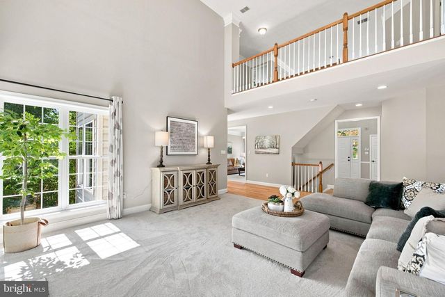 36951 WELLINGTON DR, Purcellville, VA 20132