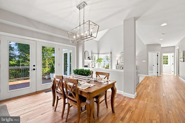 36951 WELLINGTON DR, Purcellville, VA 20132