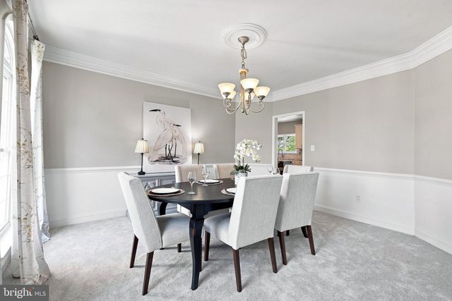 36951 WELLINGTON DR, Purcellville, VA 20132