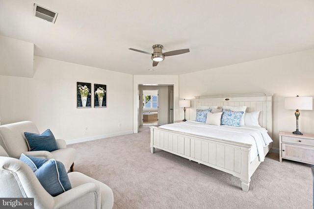 36951 WELLINGTON DR, Purcellville, VA 20132