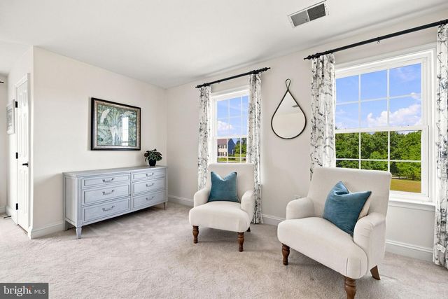 36951 WELLINGTON DR, Purcellville, VA 20132