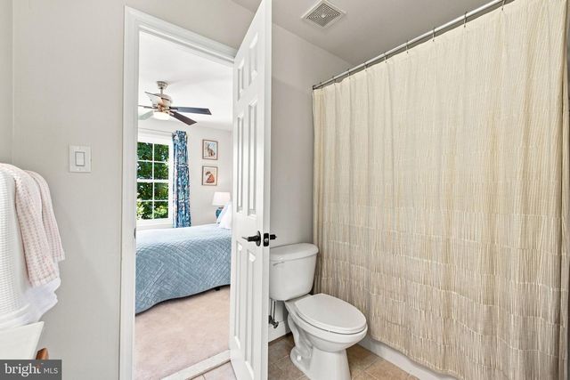 36951 WELLINGTON DR, Purcellville, VA 20132