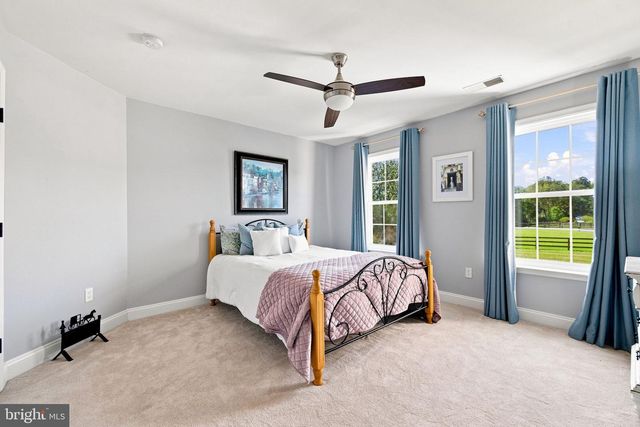 36951 WELLINGTON DR, Purcellville, VA 20132